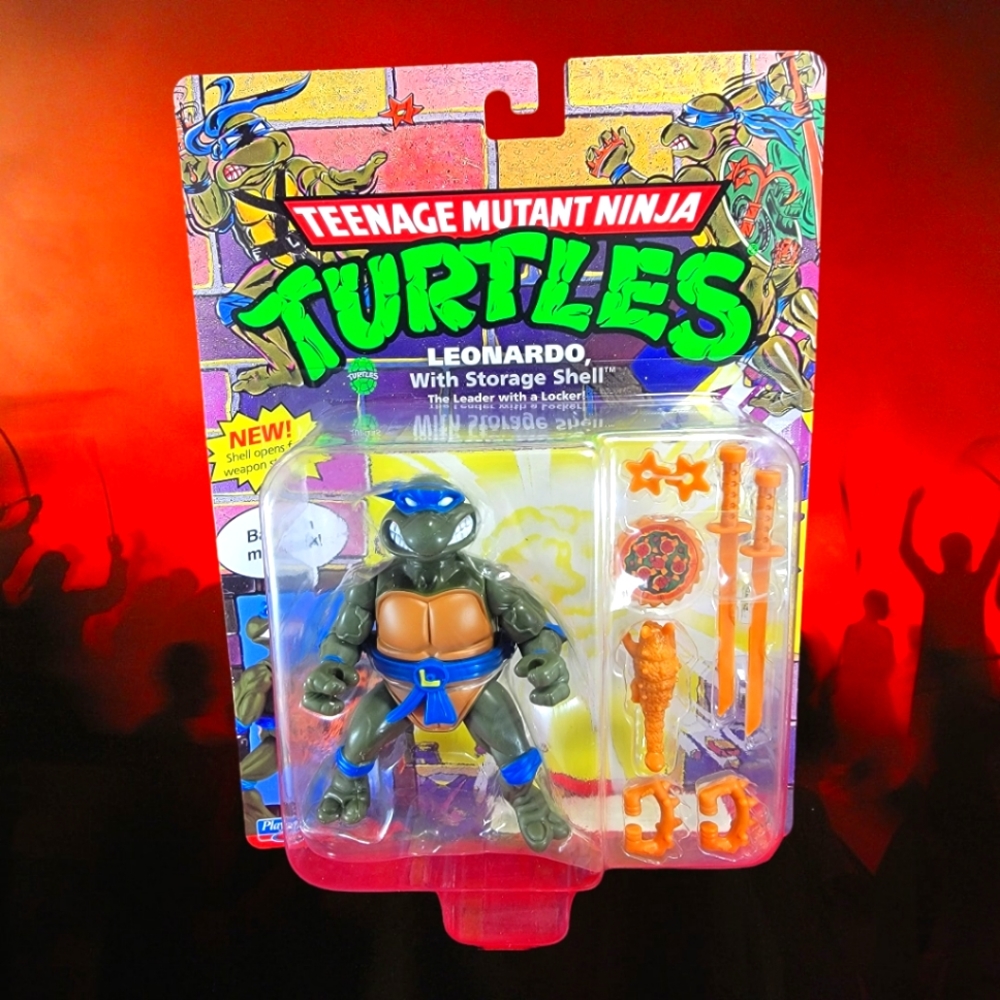 Leonardo with storage shell figure (nib)